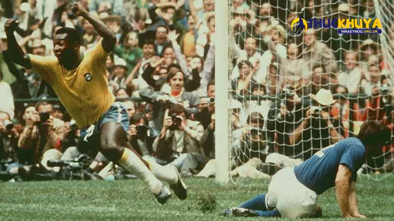 Hành trình sự nghiệp đáng nể của Pele